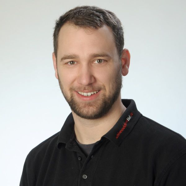 Jonathan Brosche, Schlüsseldienst Lübeck